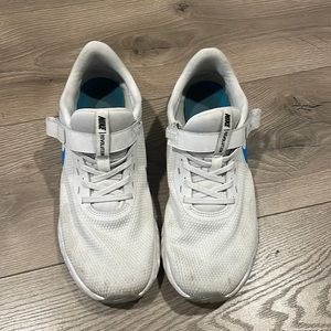 Shoes Nike Revolution 5 FlyEase